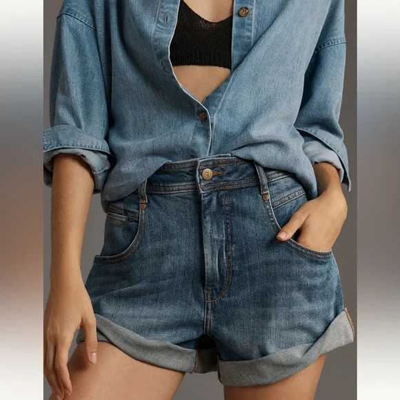 NWT Anthropologie Pilcro Rolled Denim Shorts - Picture 2 of 7